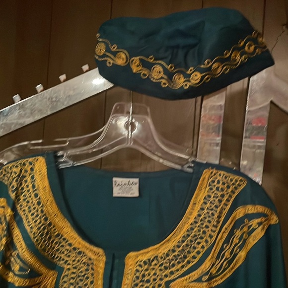 3 pc Pant Set w/kufi - African Fabric - Picture 2 of 3